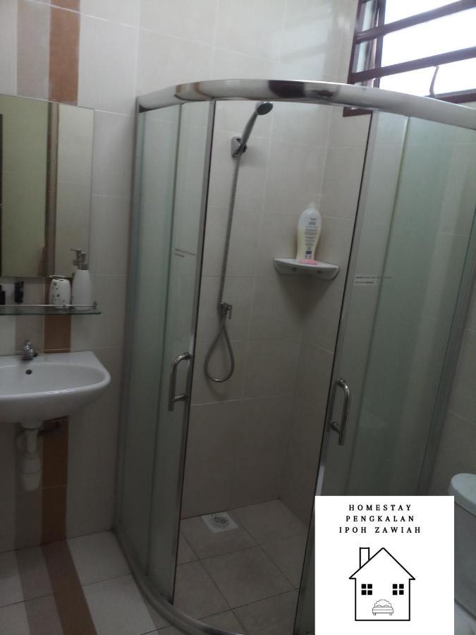 Homestay Ipoh Pengkalan Zawiah Eksteriør billede
