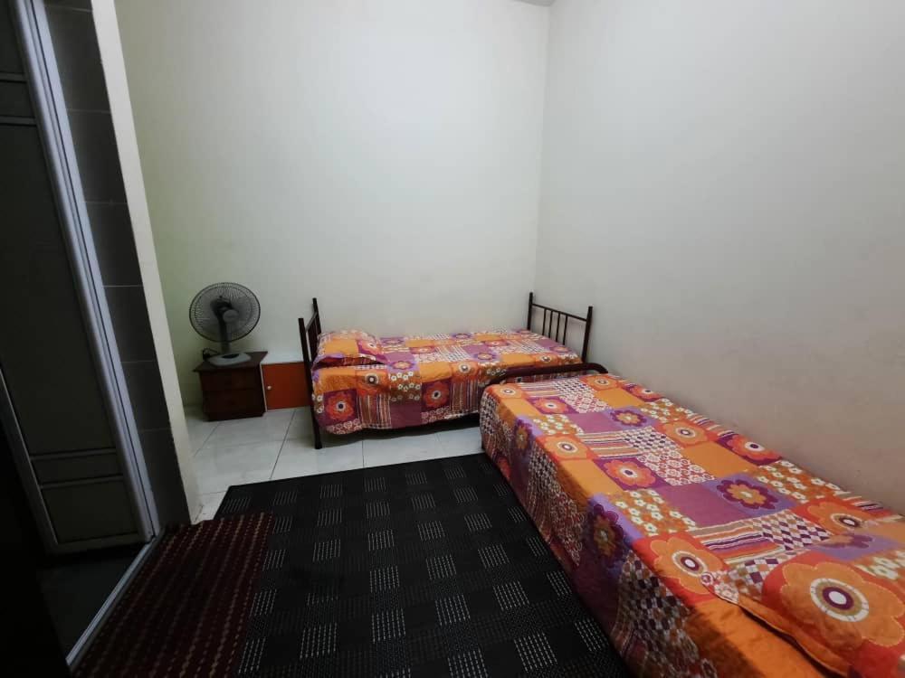 Homestay Ipoh Pengkalan Zawiah Eksteriør billede